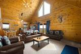 936 Buck Way - Photo 18