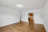 861 Fox Ln - Photo 11
