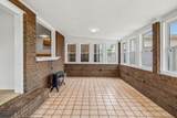 861 Fox Ln - Photo 4