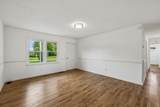 861 Fox Ln - Photo 10