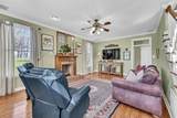930 Doe Run Ct - Photo 14