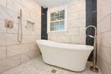 1421 Forest Side Ct - Photo 19