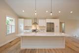 1421 Forest Side Ct - Photo 3