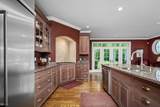 100 Kings Ln - Photo 18