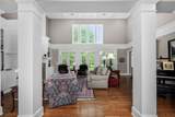 100 Kings Ln - Photo 10
