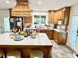 233 Twin Hill Dr - Photo 4