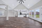 705 Lasters Ave - Photo 16