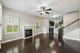 1070 Daniel Ln - Photo 3