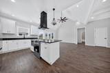 711 Lasters Ave - Photo 18