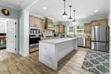 910 Woodmore Hollow Ln - Photo 11