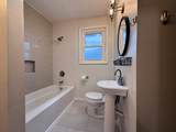 2896 Lyncrest Dr - Photo 16