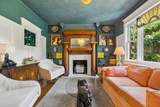 411 Battle Ave - Photo 4
