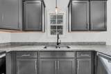 1381 Sussex Dr - Photo 18