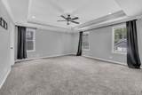 1381 Sussex Dr - Photo 23
