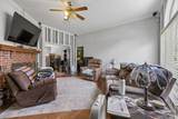 1044 Winding Way Dr - Photo 4