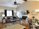 266 Woods Edge Rd - Photo 2