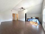 1407 Scrub Oak Dr - Photo 22