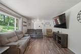 215 Wallace Dr - Photo 8