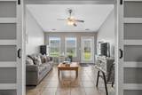 395 Devon Chase Hl - Photo 12