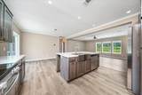 1720 Anna Maria Ln - Photo 3