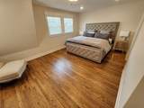530 Edwin St - Photo 15
