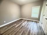 389 Colonial Dr - Photo 5
