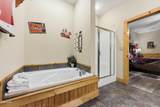 2906 Quiet Oak Way - Photo 47