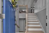 1589 Hedgewood Rd - Photo 2