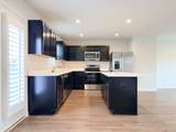 325 Heritage Ave - Photo 4