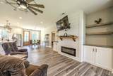 300 Charleston Ln - Photo 18