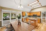 718 Palisade Dr - Photo 9