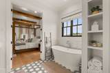 5007 Gates Mill Rdg - Photo 32