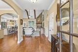 138 Circle Drive - Photo 5