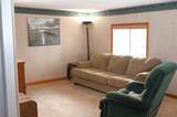 2067 Oak Grove Rd - Photo 4