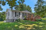 1304 Breeze Ln - Photo 2