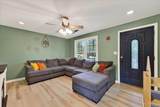 1304 Breeze Ln - Photo 7