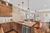 916A Thomas Ave - Photo 13