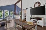 1025 Lakeside Dr - Photo 17