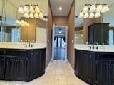 1303 Queensland Way - Photo 19