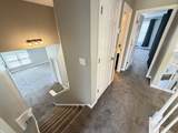 1303 Queensland Way - Photo 38