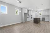 1830 Owen St - Photo 5