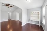 395 Devon Chase Hl - Photo 14