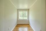 111 N Elm St - Photo 7