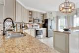 902 Rushmore Dr - Photo 14