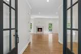 5622 Hillview Dr - Photo 4