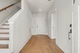 1121 Lawrence Ave - Photo 14