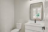 1121 Lawrence Ave - Photo 15