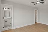 1121 Lawrence Ave - Photo 22