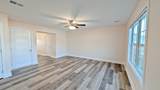 1061 Dublin Dr - Photo 10