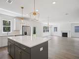 7625 Chapin Drive - Photo 4